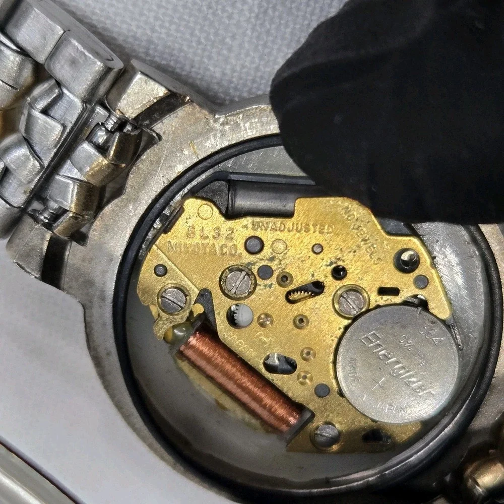 Vtg GRUEN Ladies Bracelet Quartz Cocktail Watch Two-Tone - For Parts/Repair